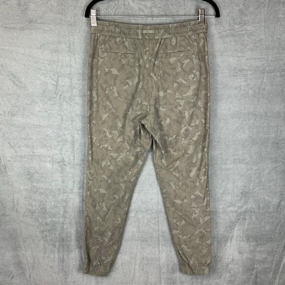 Athleta Pants Womens 2 Green Farallon Jogger Camo Athleisure Comfort Workout Gym - Picture 6 of 14